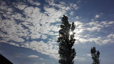 Tiempo: se espera un domingo cálido y ¿con Viento Zonda?