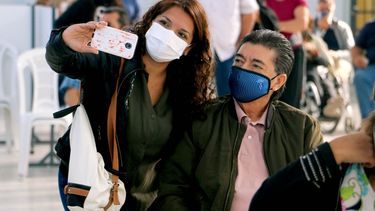 Así arrancó el plan de vacunación contra el COVID-19 para mayores de 60 años