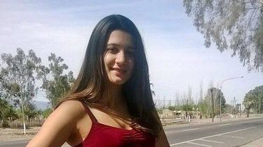 El sueño de la corona en honor a su padre