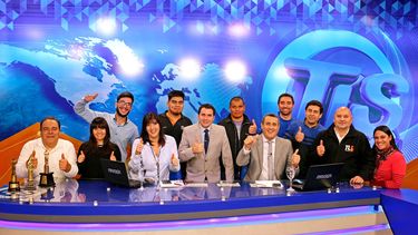 El equipo del noti de Telesol, sorprendidos y felices por una nueva nominación al Martin Fierro