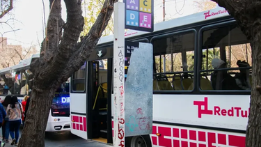 La RedTulum aplicará el horario de dos líneas de colectivos con motivo de la Fiesta Nacional de Santa Lucía.