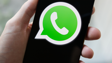 Alarma por un código mensaje que circula en los chats de WhatsAapp: qué significa