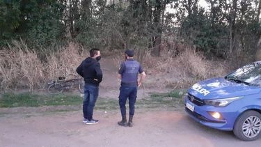 Horror en Córdoba: hallan el cuerpo semienterrado de una mujer Horror en Córdoba: hallan el cuerpo semienterrado de una mujer