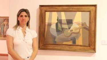 Agote: Es un honor inesperado poder estar recibiéndola acá