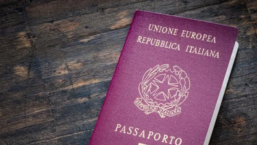 Qué apellidos pueden obtener la ciudadanía italiana: la lista completa