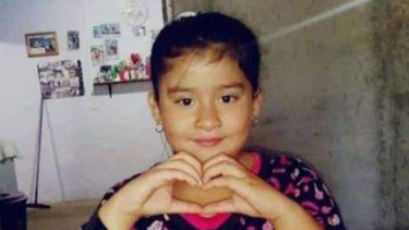 Francesca, la nena que sobrevivió a un incendio en Valle Fértil, volvió a la escuela