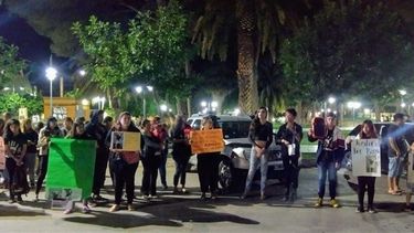 Jachalleros salieron a pedir justica por el perro brutalmente quemado vivo