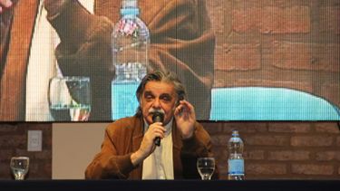 Horacio González disertó en el marco de la Feria del Libro