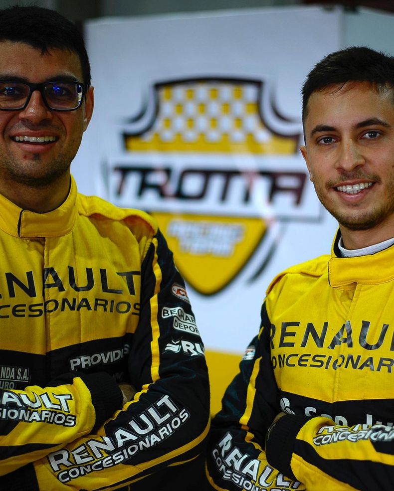 FINAL TC   y con los dos toros dentro de los diez  Nos llevamos el P5 con @marcoslandaok y nos vamos siendo el mejor Torino en el campeonato  Con @tobiasmartiinez llegamos en el P9, adelantando posiciones y tam.jpg