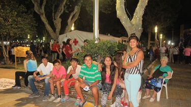 La gente copó Santa Lucía