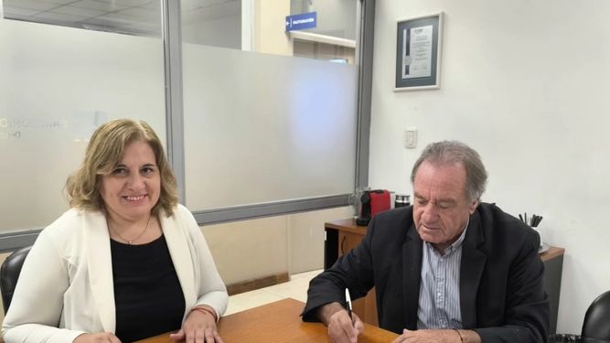Becerra firmó un acuerdo con el Sanatorio Argentino para prevenir enfermedades en San Martín