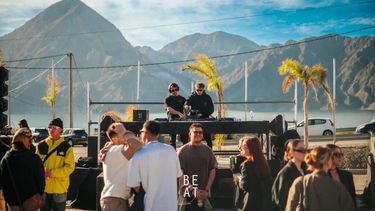 Hermanos y DJ: quiénes son los Doble V, los sanjuaninos que cierran el show de Babasónicos