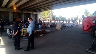 El IPV advierte que cortar calles no sirve para conseguir casas