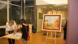 El arte y la solidaridad se unieron para recaudar dinero por Constanza Mulet