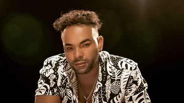 Sueño cumplido: el ‘Cupido de la bachata’ firmó su primer contrato internacional