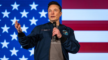 Elon Musk lanzó su partido político para romper el sistema