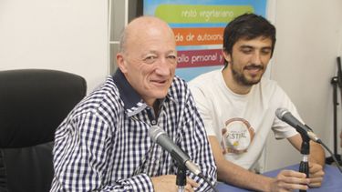 René Mey: el sanador que vino a enseñar su técnica