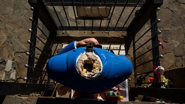 La imagen original del beato Ceferino Namuncurá en el complejo de San Martín, fue vandalizada. La atacaron y le sacaron la cabeza.