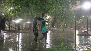 Alerta por posibles tormentas con abundantes precipitaciones y actividad eléctrica