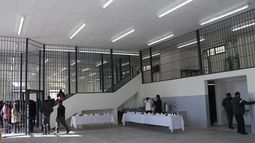 Ghilardi: “Hemos reforzado áreas para que los internos pasen las fiestas en paz”