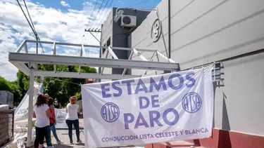 Enojo de ATSA y silencio del Colegio Médico: podría haber paro en el sector privado de la salud