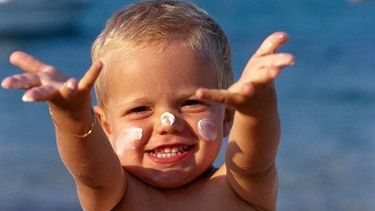 Consejos para tratar las quemaduras solares para tus días de playa