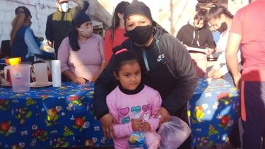 Juntan juguetes y piden donaciones para celebrar el Día de las Infancias en un merendero de Chimbas