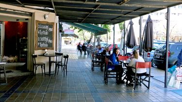 Atención, amplían el horario y cupo de gente en bares y restó sanjuaninos