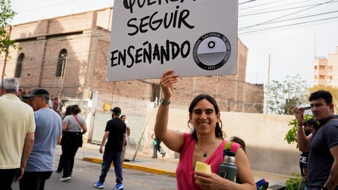 Así fue la marcha federal en defensa de la Universidad Pública en San Juan