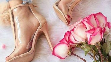 Efectos en los pies de las botas transparentes que viralizó Kylie Jenner