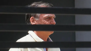 Bolsonaro comenzó a cumplir 27 años de cárcel, en una celda vip