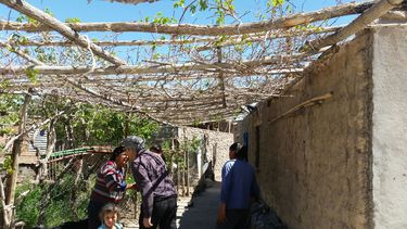 El ministro Molina escuchó a los vecinos de Tamberías