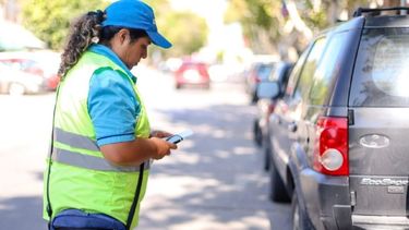 Vuelve el estacionamiento medido en Capital: descuentos y todo lo que tenés que saber Vuelve el estacionamiento medido en Capital: descuentos y todo lo que tenés que saber