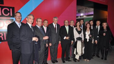 Gioja recorre Tecnópolis junto a De Mendiguren y los industriales