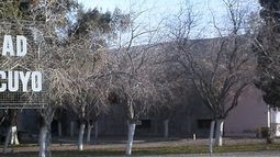 Habría un caso de Gripe A en colegio de la UCC