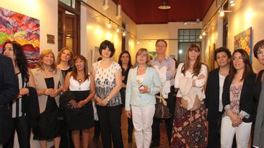 Con distinciones, la Alianza Francesa celebró 80 años