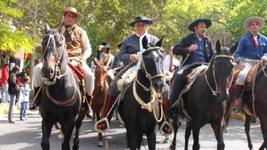 Más de 4000 jinetes partieron hacia Caucete en una nueva Cabalgata de la Fe