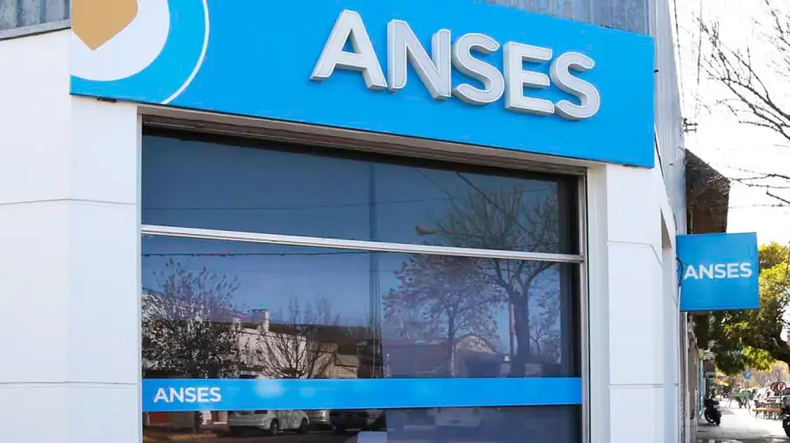ANSES confirmó cuánto aumentará el SUAF en diciembre.