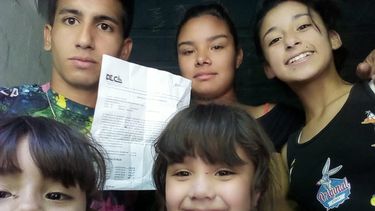 El caucetero solidario y su familia ahora necesitan una mano