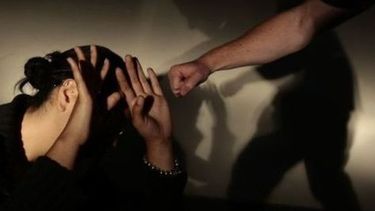 Cae un mito: en la violencia contra mujeres no son determinantes el alcohol y la droga