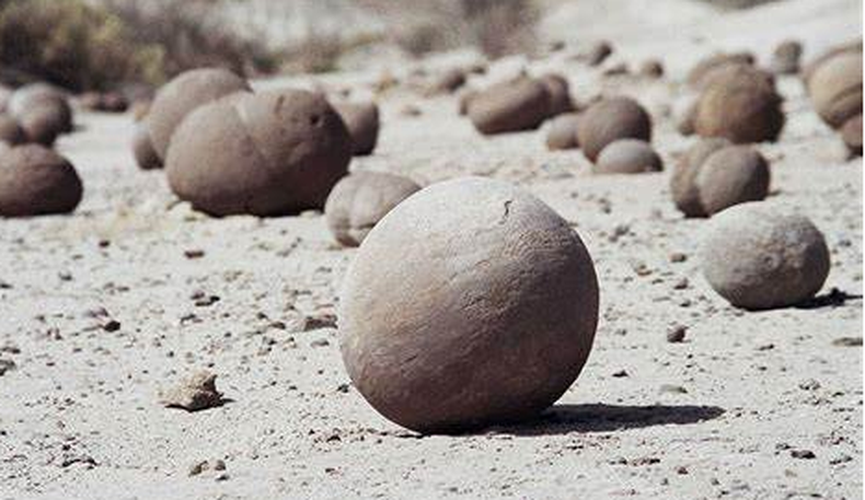 Ischigualasto: ¿Cómo se formó la Cancha de Bochas que atrapa a los ...