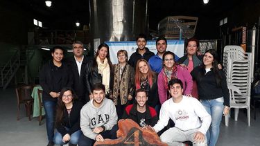 Informantes de turismo se perfeccionan visitando Ruta del Olivo y Ruta del Vino