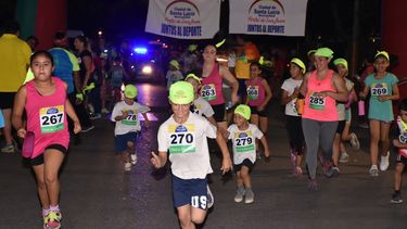 Santa Lucía festeja su aniversario con una maratón nocturna