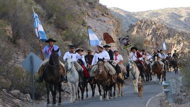Firulais Luna fue uno de los grandes protagonistas de la cabalgata con la que gauchos y arrieros homenajearon a Buenaventura Luna.