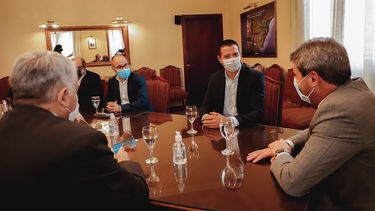 El intendente de La Costa visitó San Juan, ¿por qué es importante?