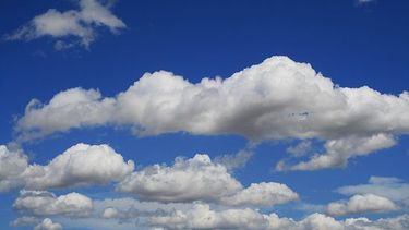 Jueves con máxima de 34º y nubosidad variable