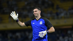 Con Lionel Messi de arranque, la Selección Argentina madruga con un gol de Julián y le gana a Zambia en la Bombonera Con Lionel Messi de arranque, la Selección Argentina madruga con un gol de Julián y le gana a Zambia en la Bombonera