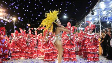 Una por una las pasistas del carnaval