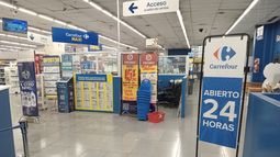 Carrefour estrenó el horario 24 horas en San Juan. Carrefour estrenó el horario 24 horas en San Juan.