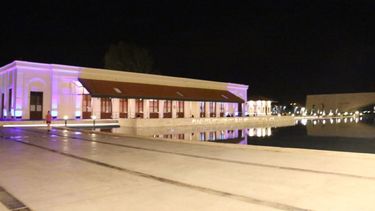 A un día de su inauguración: mirá como quedó la Plaza del Bicentenario